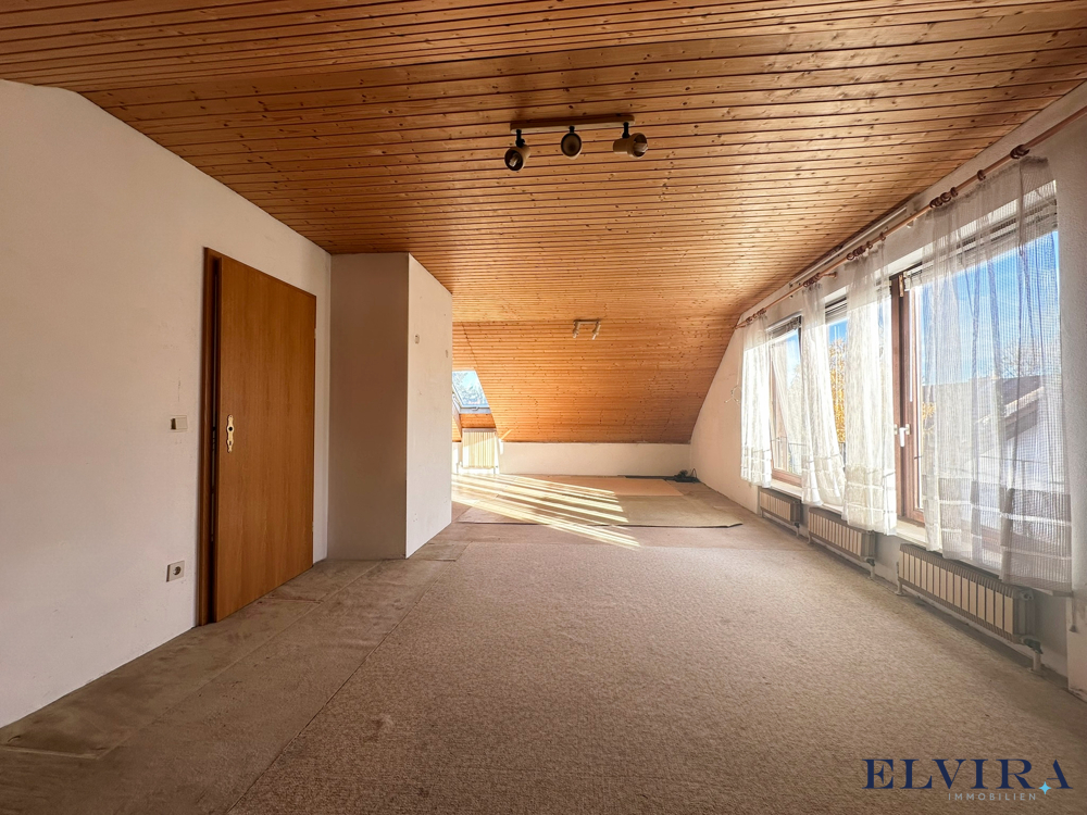 Zimmer im Dachgeschoss
