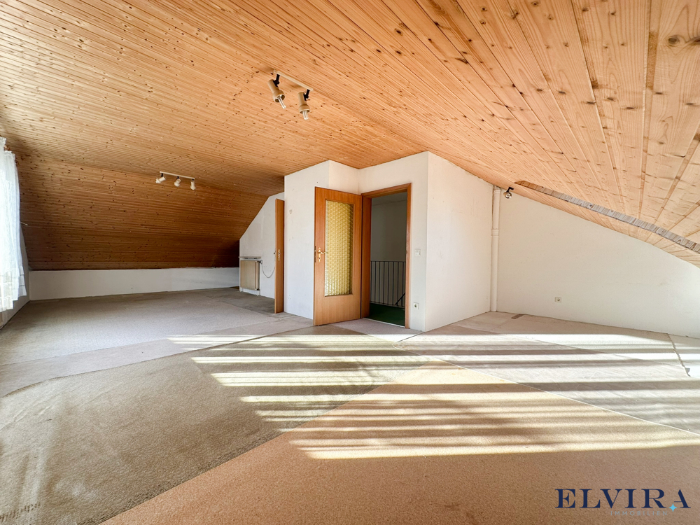 Zimmer im Dachgeschoss