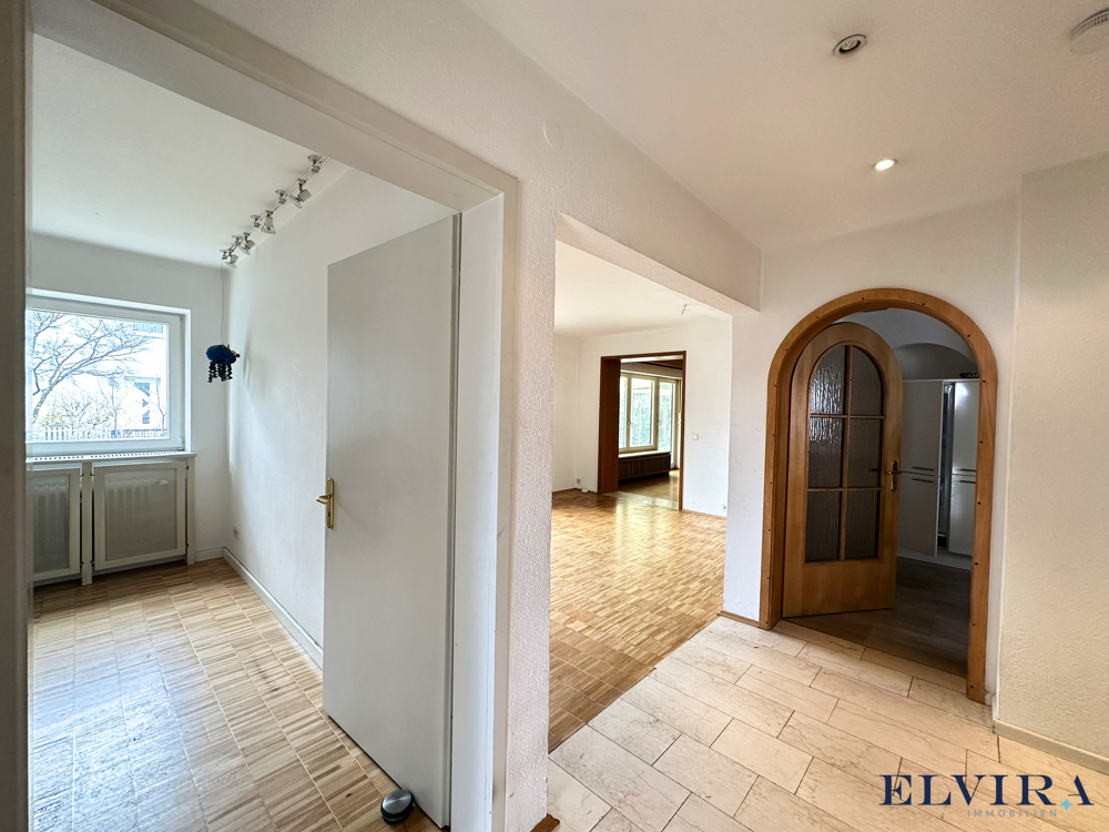 ELVIRA - München/Hadern, großzügiges Einfamilienhaus mit außergewöhnlichem Potenzial in begehrter Lage — photo 6