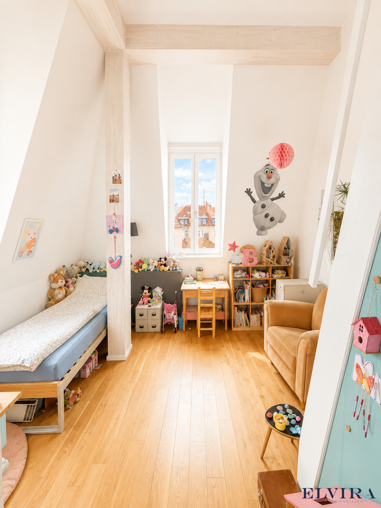 Schlafzimmer/ Kinderzimmer/ Arbeitszimmer